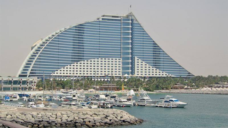 Article from: Top Luxury Hotels in Dubai