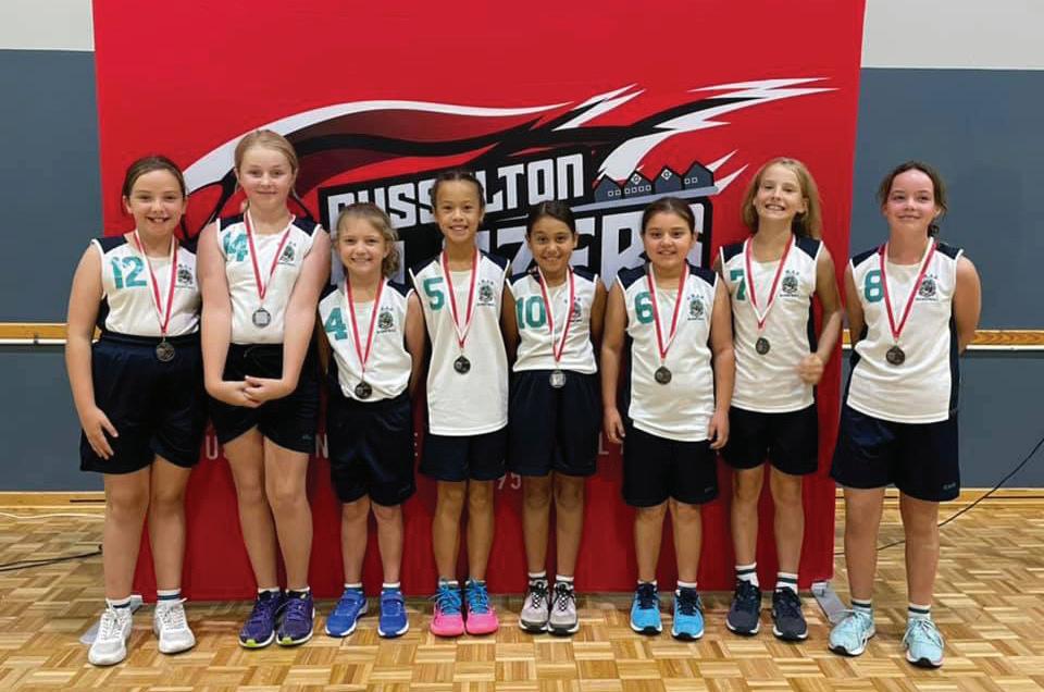 GMAS Basketball Congratulations Team GMAS