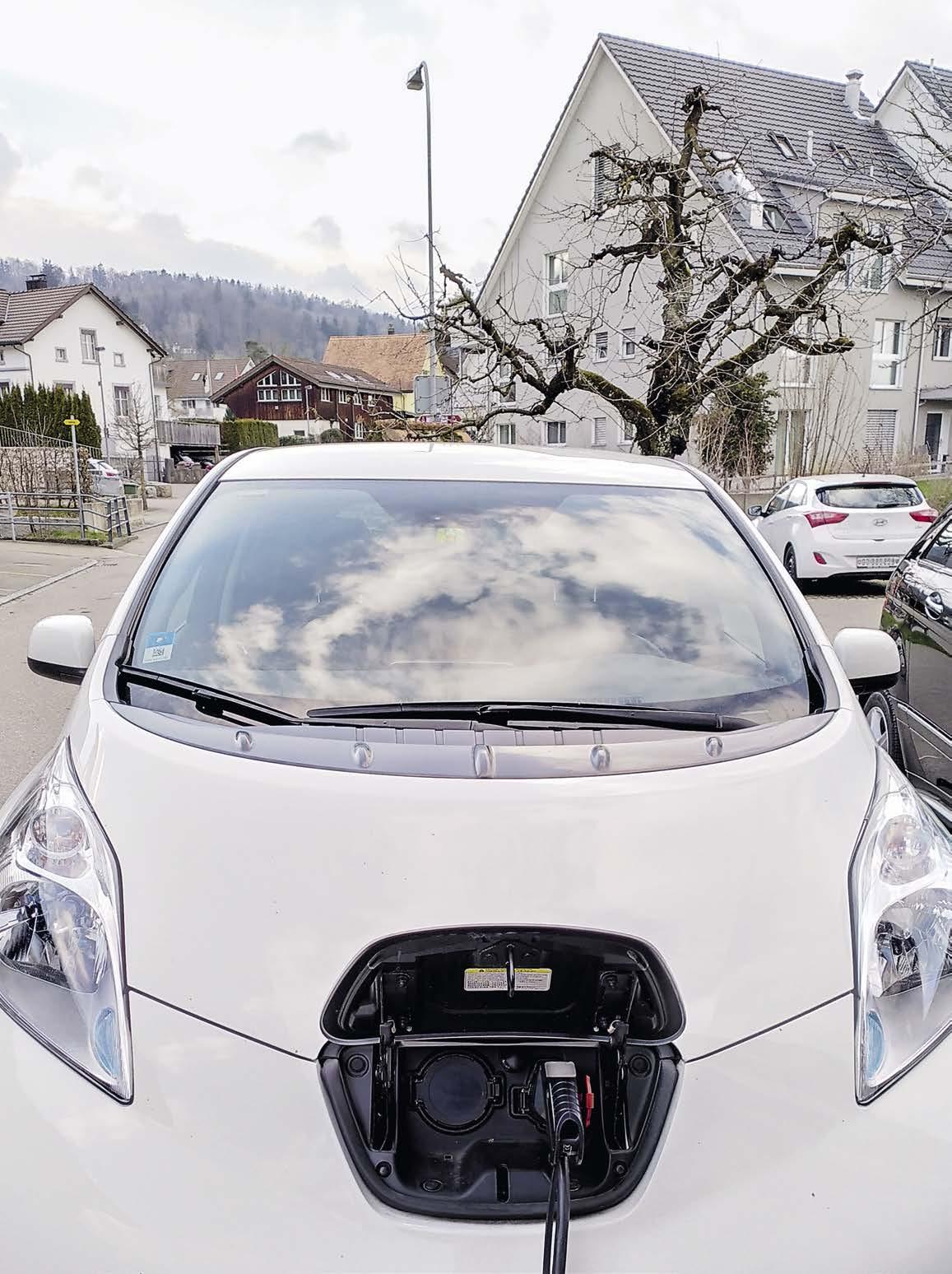 Siedlung und Verkehr: auf gemeinsamen Pfaden Habitat et transport: des routes partagés Insediamenti e traffico: un percorso comune