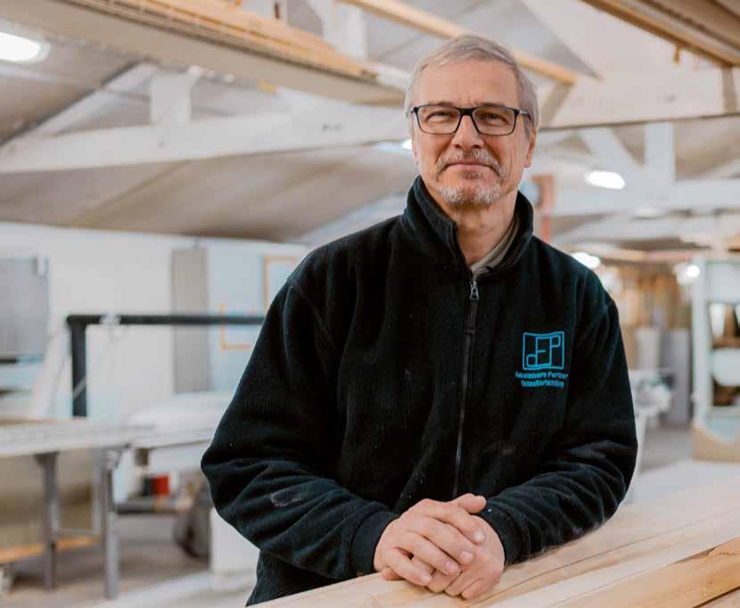 Cover for Schneider-drive zorgt voor aanzienlijke energiebesparing bij meubelmaker