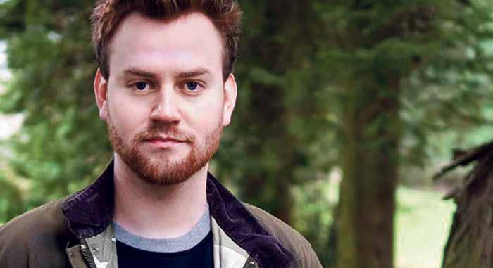 Cover for Iwan Lewis