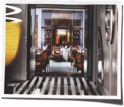 Cover for MY DIARY Η Ελεονώρα Κανάκη κρατάει τις σημειώσεις του μήνα