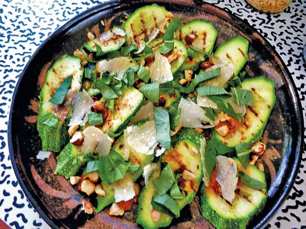 Cover for WHAT’S COOKIN’