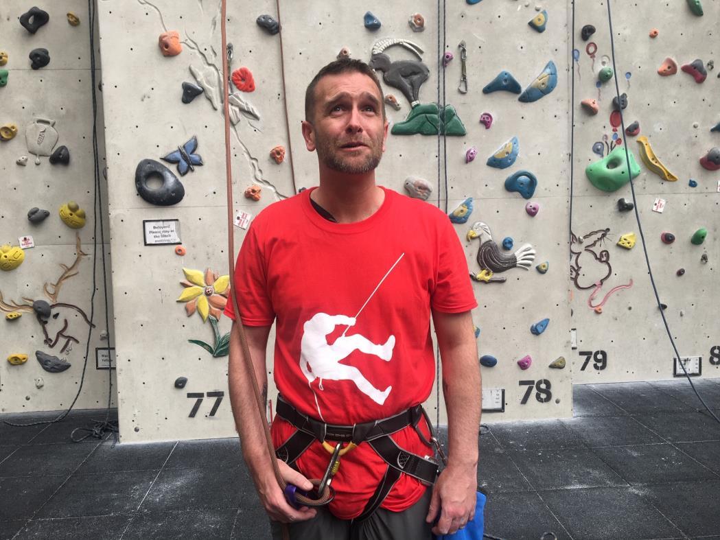 Cover for Landing aircraft on a desert island