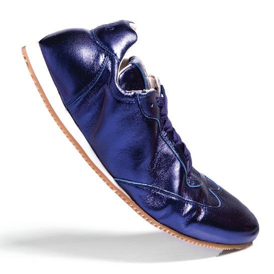 Cover for Shoe Salon