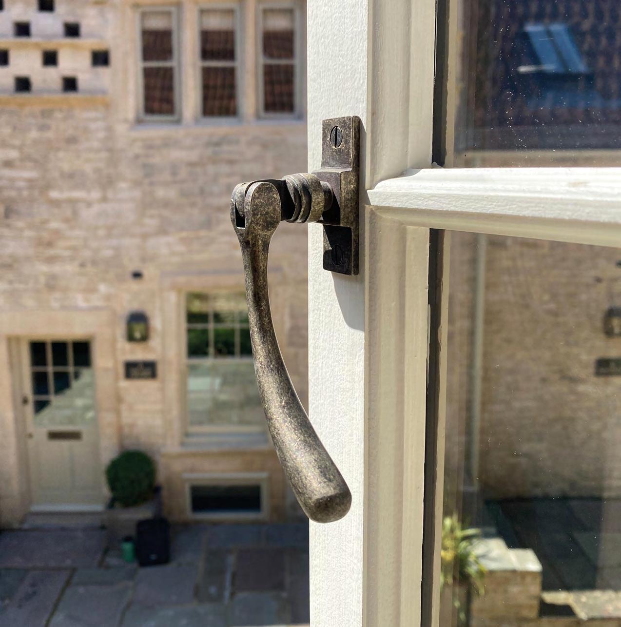 Article from: Furniture & Joinery Production #336