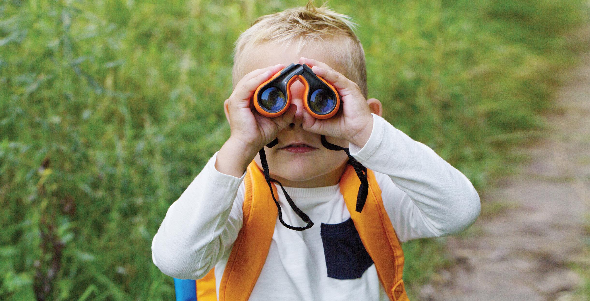 Cover for TORONTO LIVING