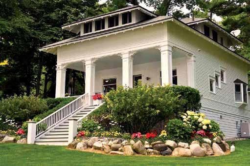 Cover for Classic Cottages of Walloon By Lauren Macintyre