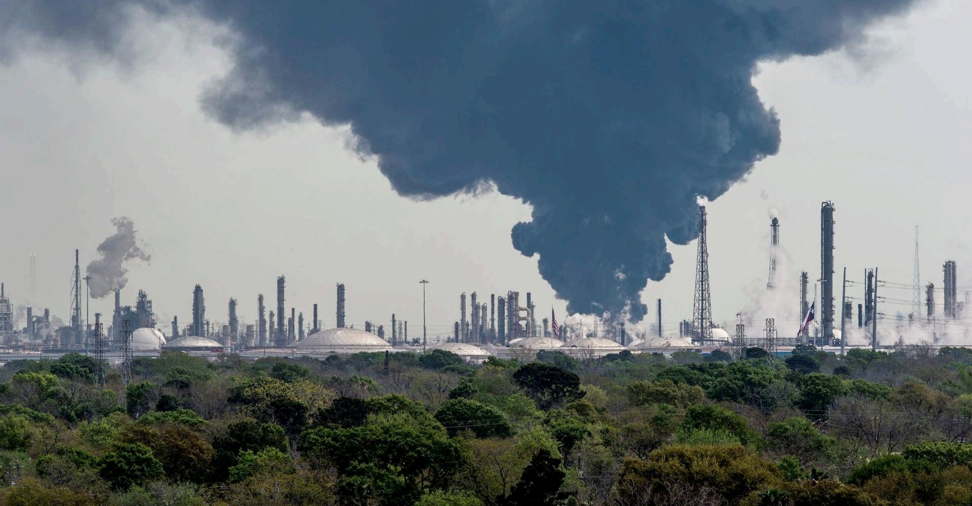 Cover for Texas codifies storage tank safety