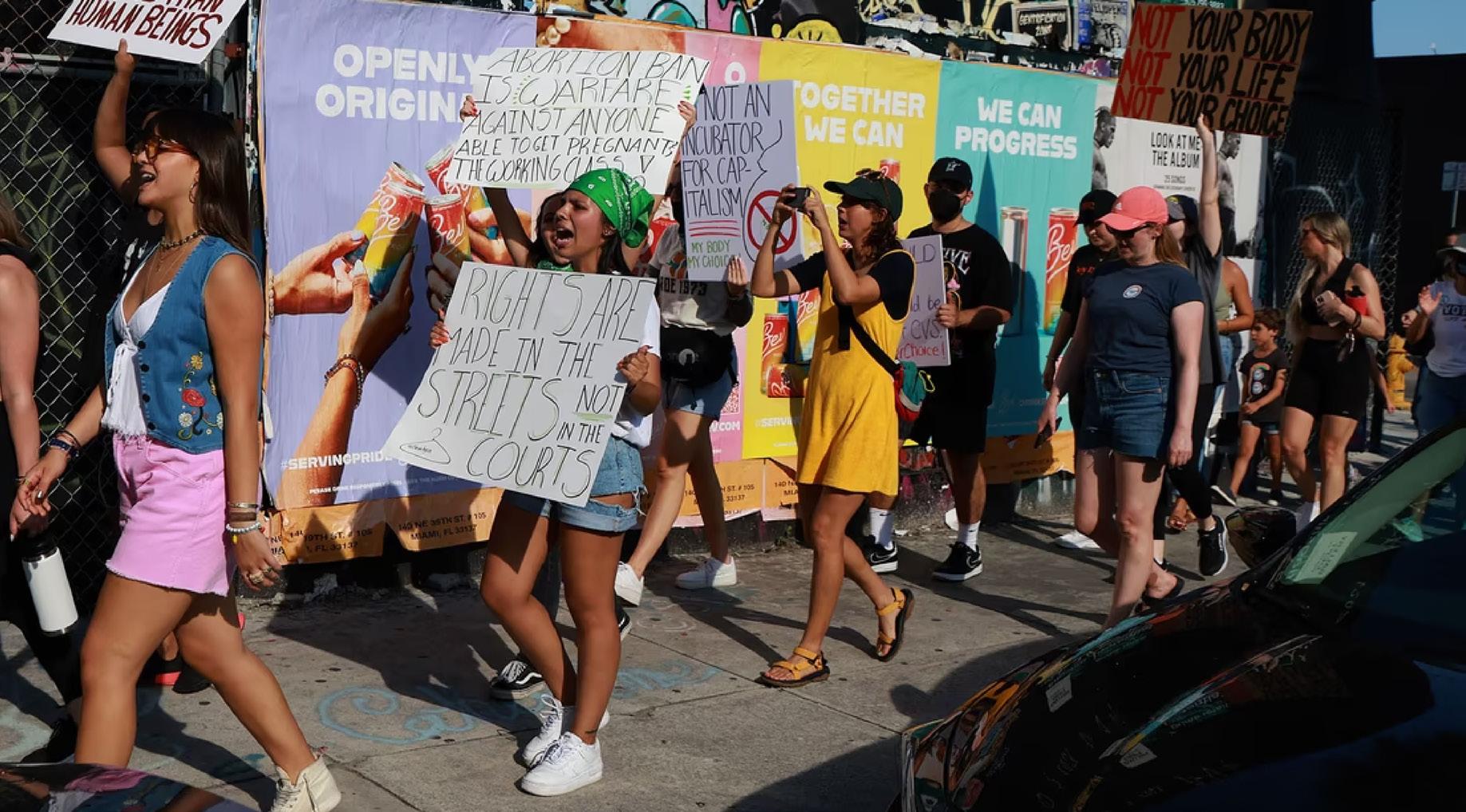 Cover for U.S.: The Struggle for Abortion Rights After Roe