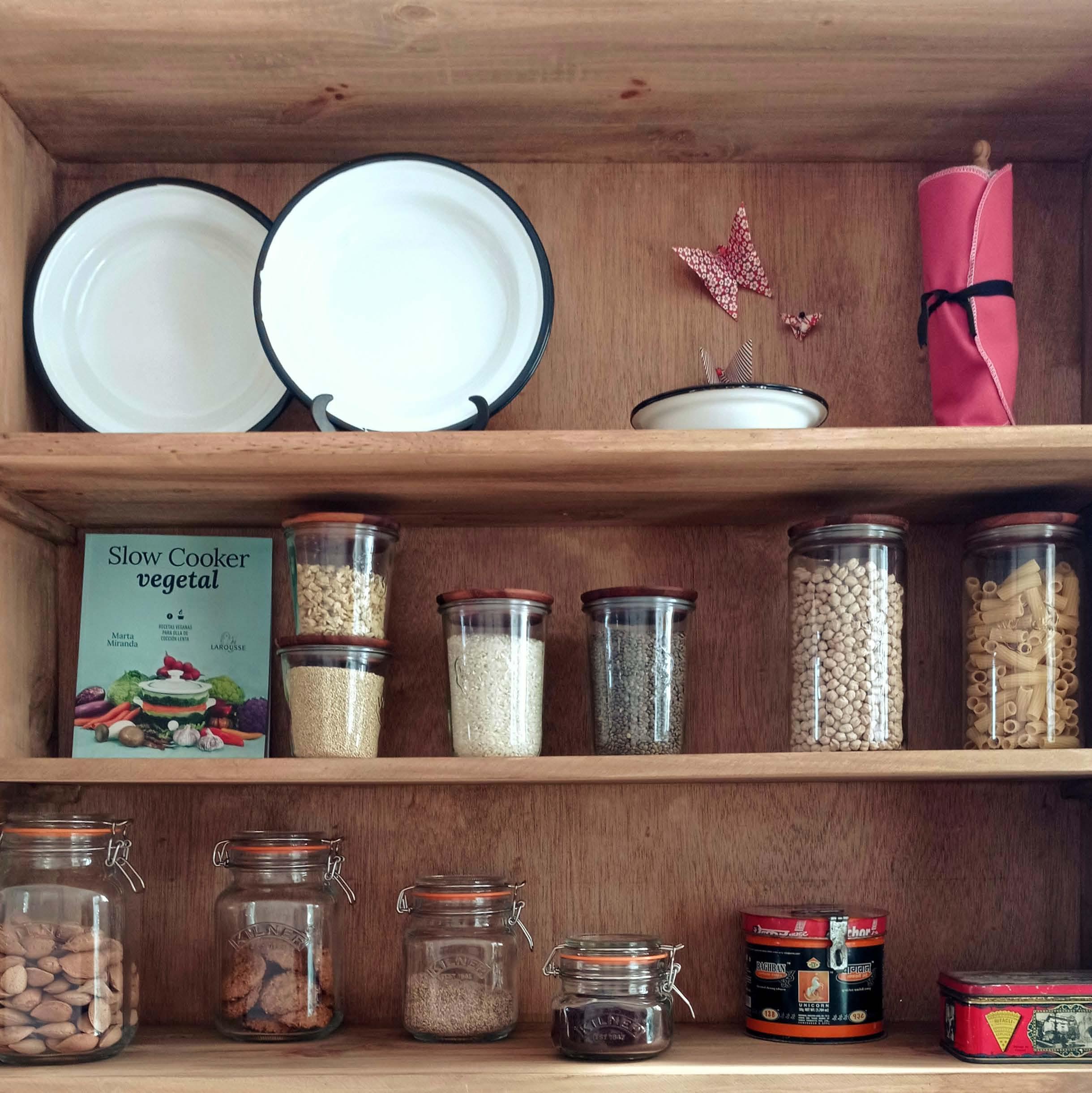 Catálogo mobiliario artesanal para salón comedor "Con hechura" by