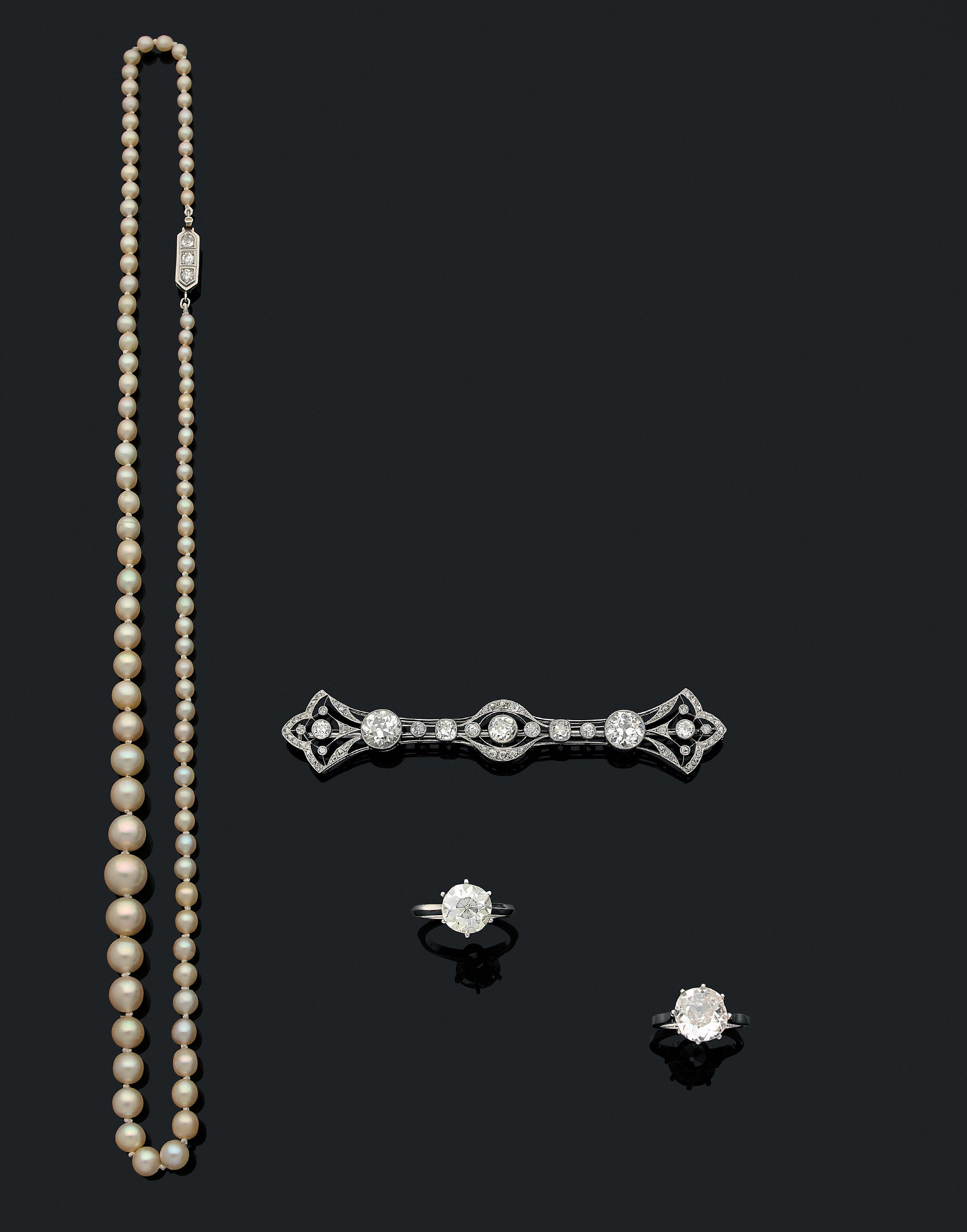 Boutons de Col or 18K & Platine , onyx et diamants vers 1920