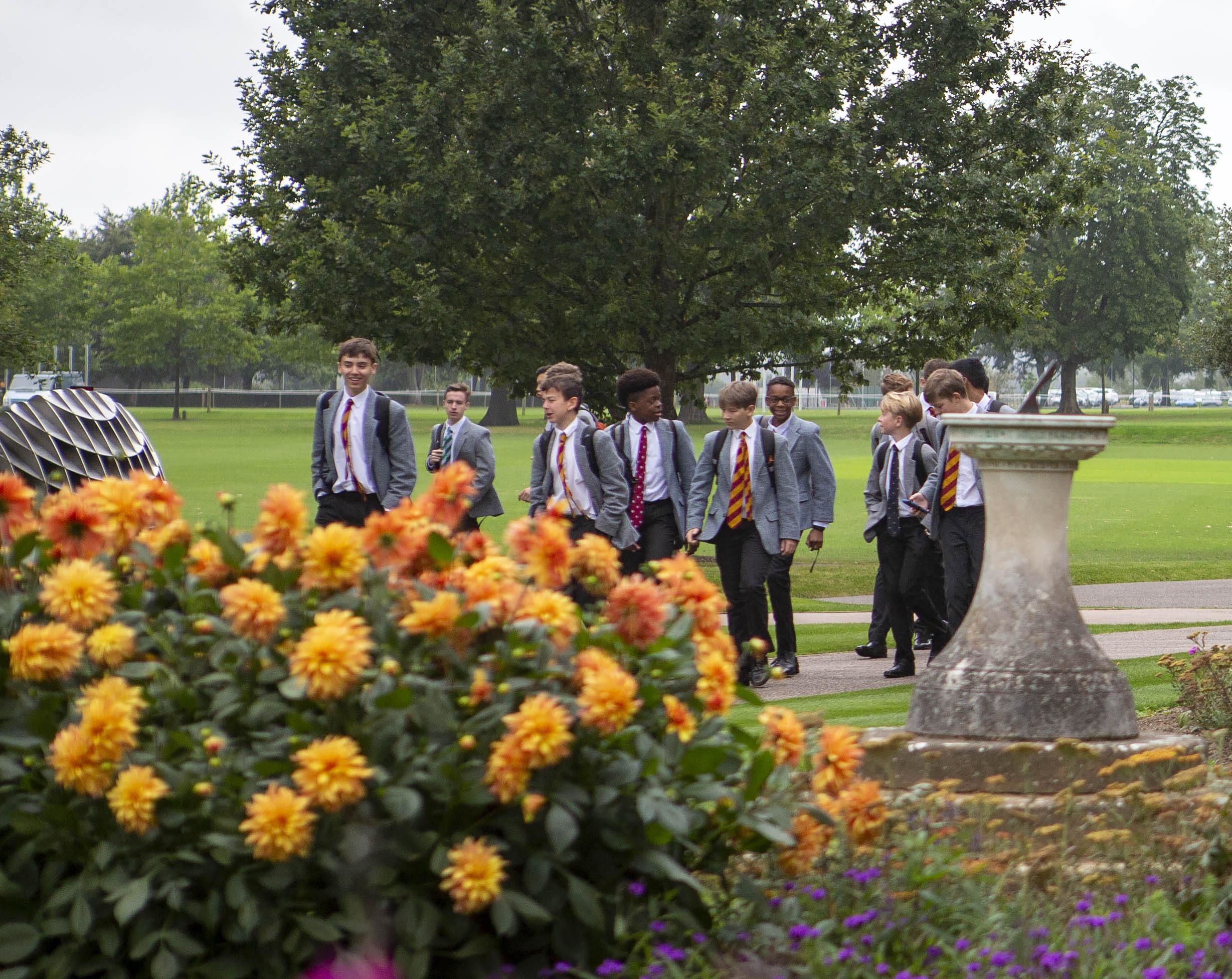 GCSE Courses Guide by Tonbridge School - Issuu