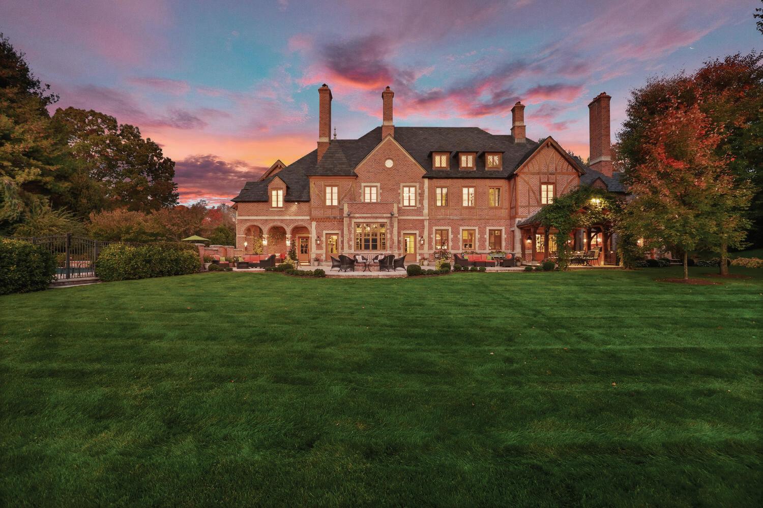 488 West Road, New Canaan, CT by Private Brokerage Issuu