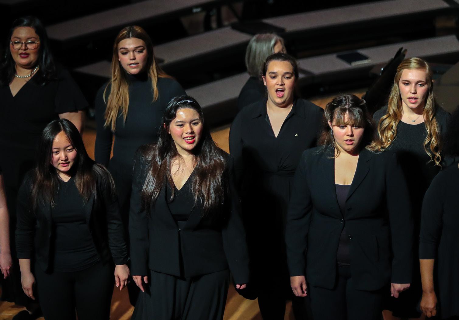 12/2/22 Holiday Choral Concert by University of the Pacific