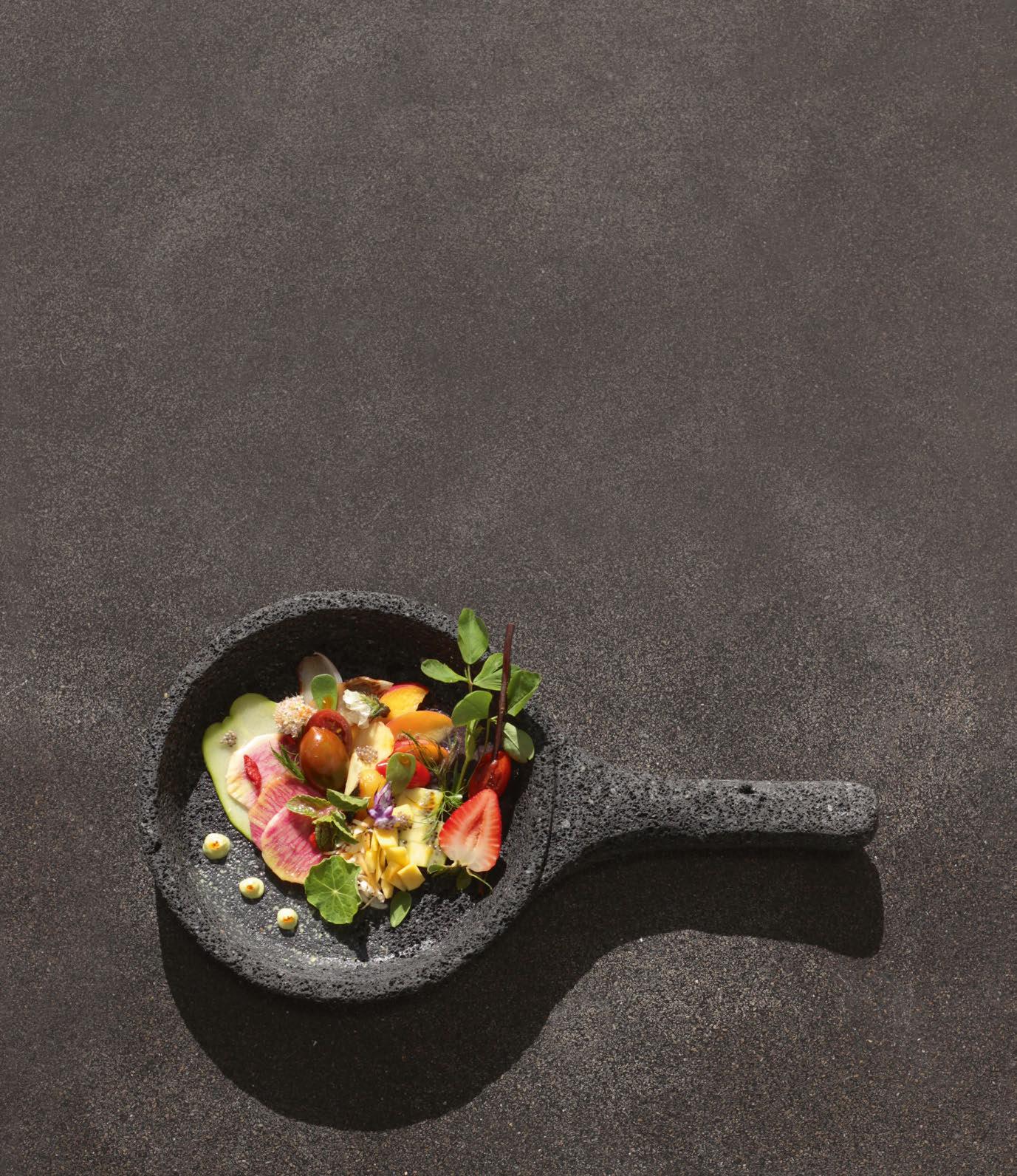 Cover for Signatures