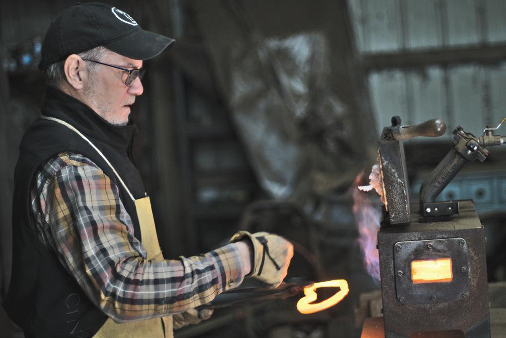 Bruce Adamson's Horseshoe Art