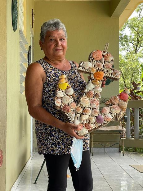 Gloria "Tina" Valle García