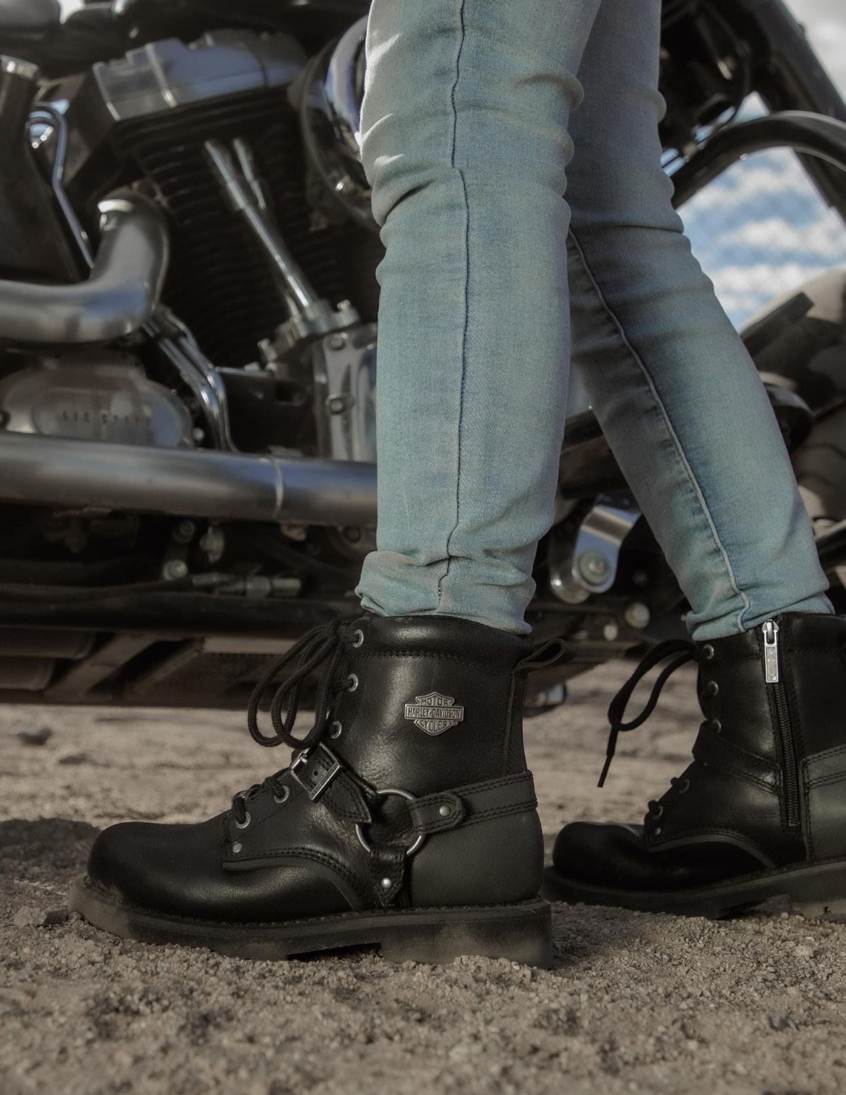 HD Footwear Catalogue Q1/Q2 2023 by FashionHub Issuu