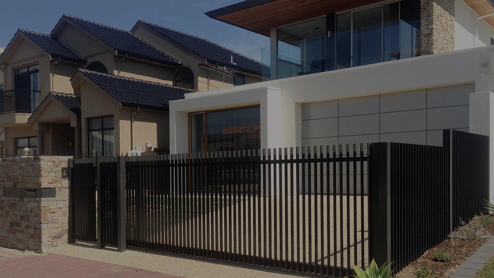 Install Security Gates and Fences for Homes to Ensure Privacy with