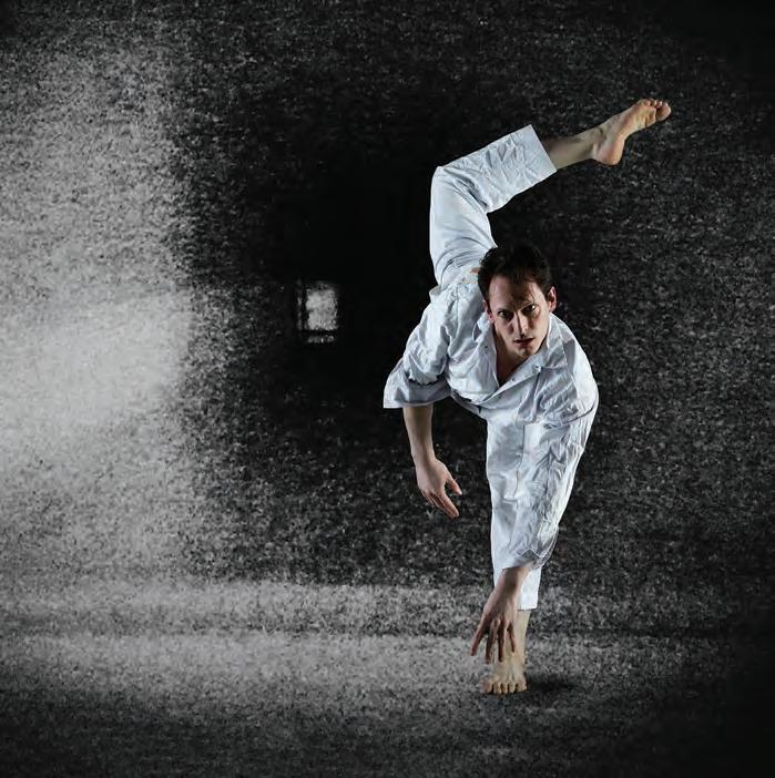 Cover for STEP GUIDE on WHAT TO DO if you are IN A CAR ACCIDENT