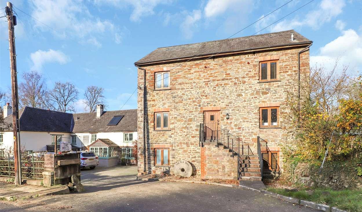 bers Estate Agents South Molton Weekly Property Guide by bers1924