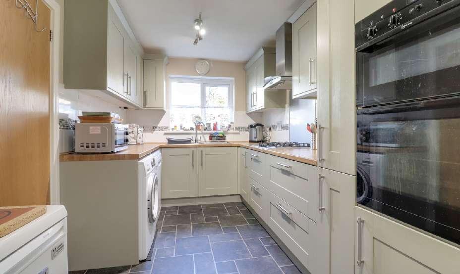 bers Estate Agents South Molton Weekly Property Guide by bers1924