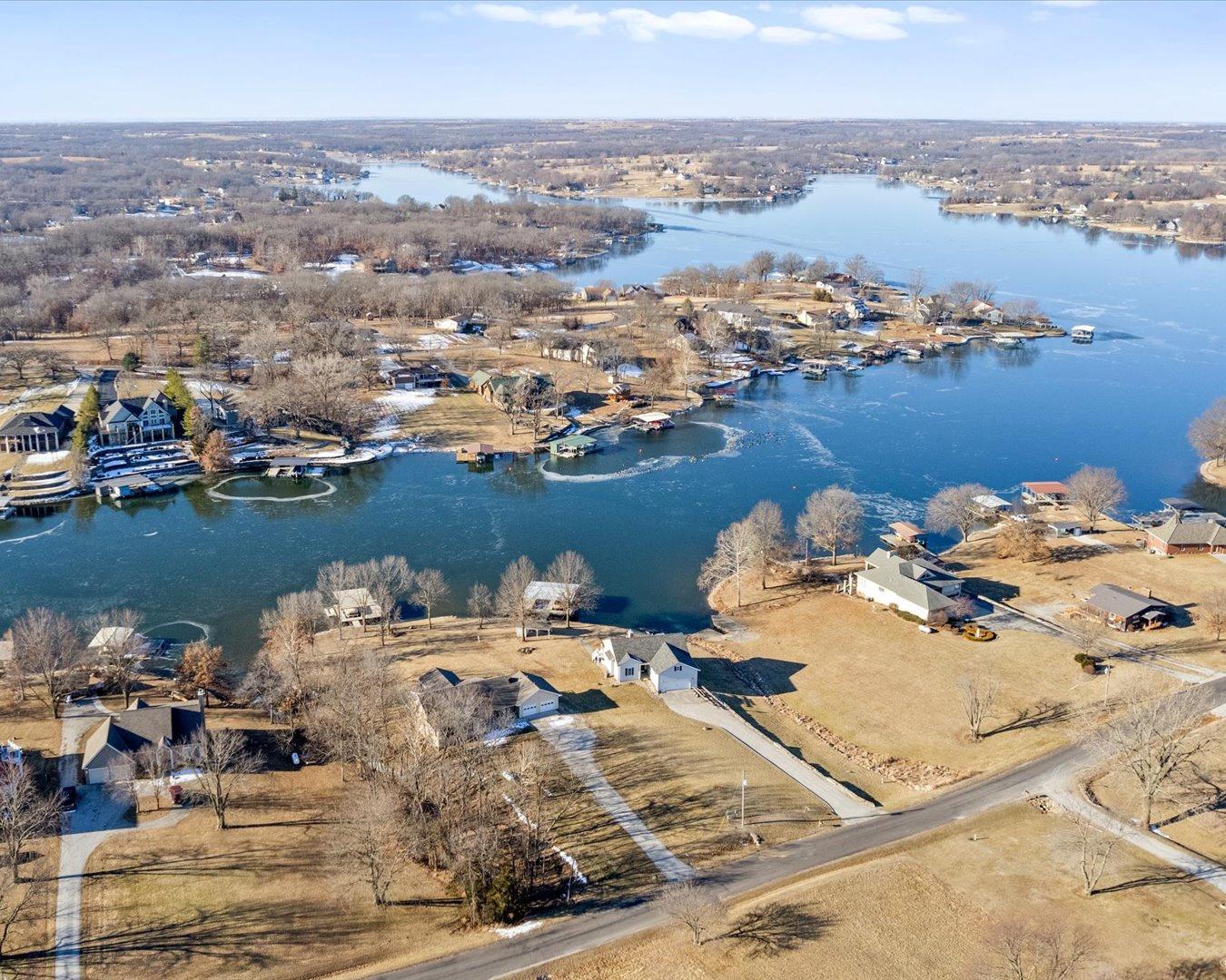 122 Lake Viking Terrace Lake Viking, MO FOR SALE by GranDesign Issuu