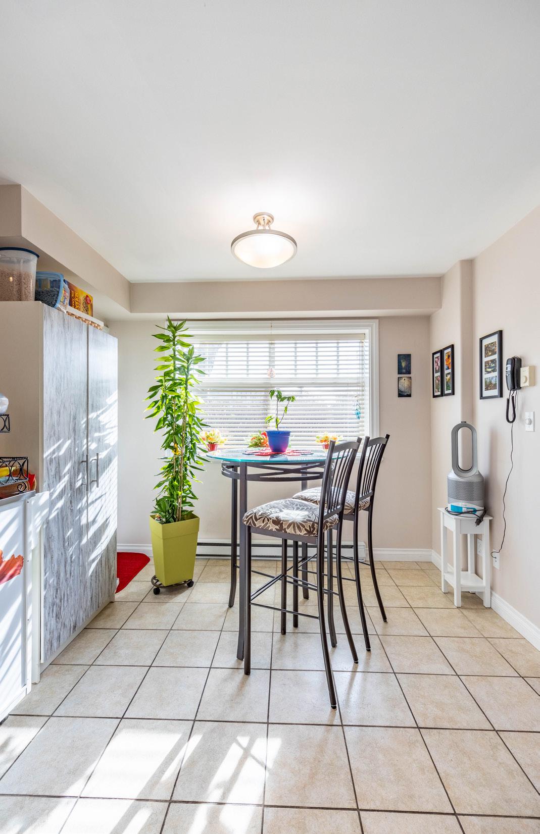 Brochure 1012318 James White Blvd by Holmes Realty Ltd. Issuu