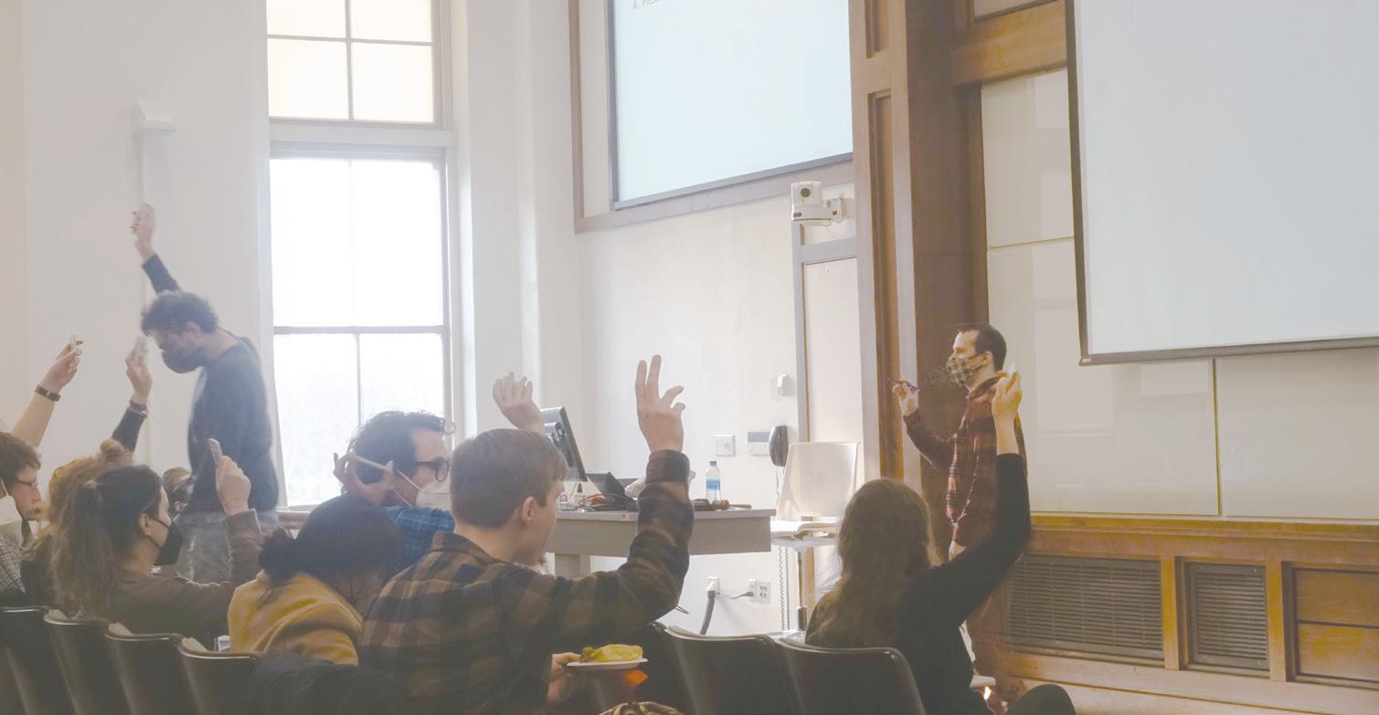 Cover for SU’s USenate addresses on-campus food insecurity, parking fees