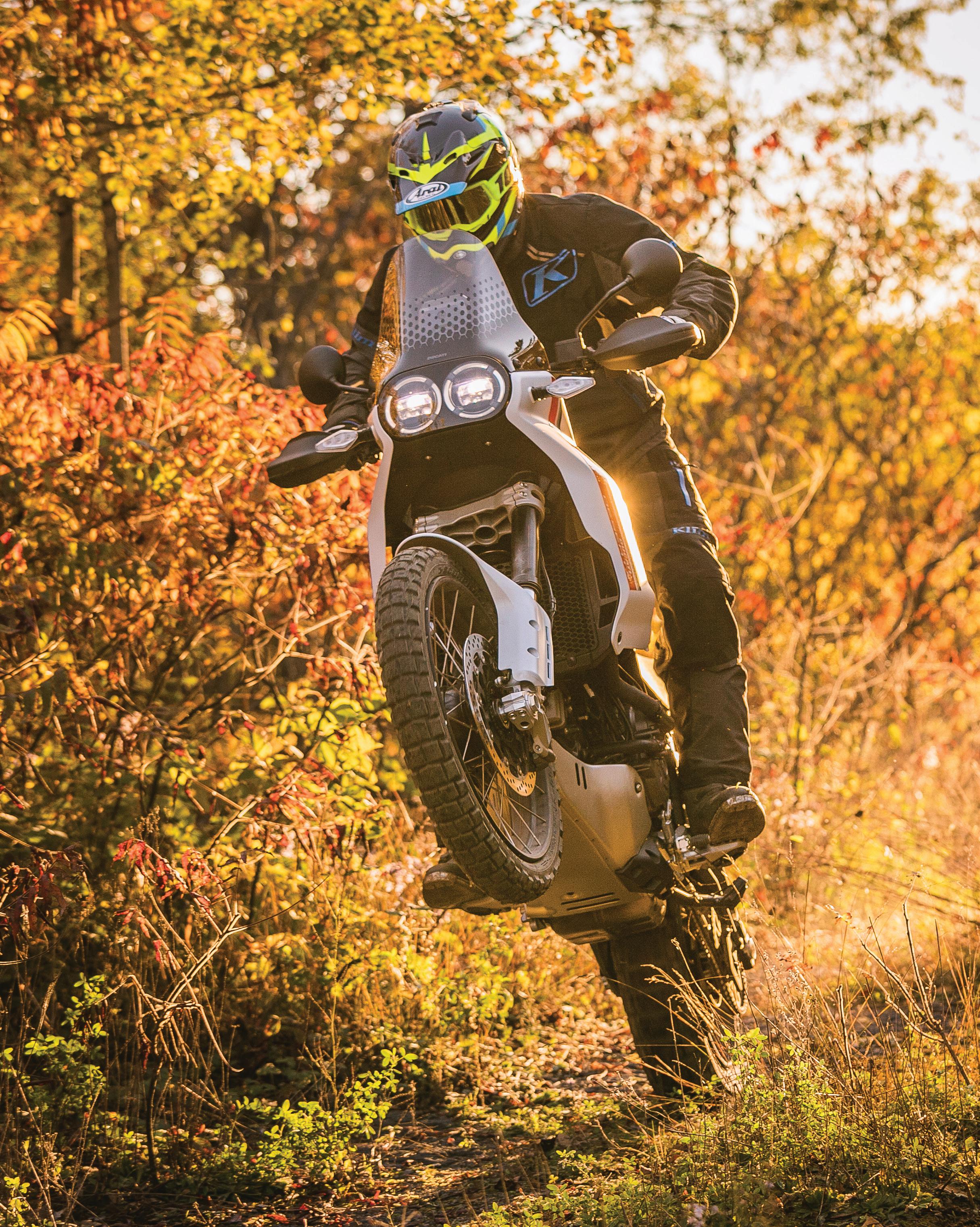 BMW R 1250 GS Adventure Declaration & Équipment, Andalucia calling -  Magazine