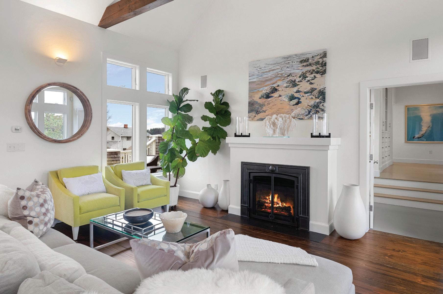 Vol 18 Churchill Properties Real Estate Guide by Churchill Properties