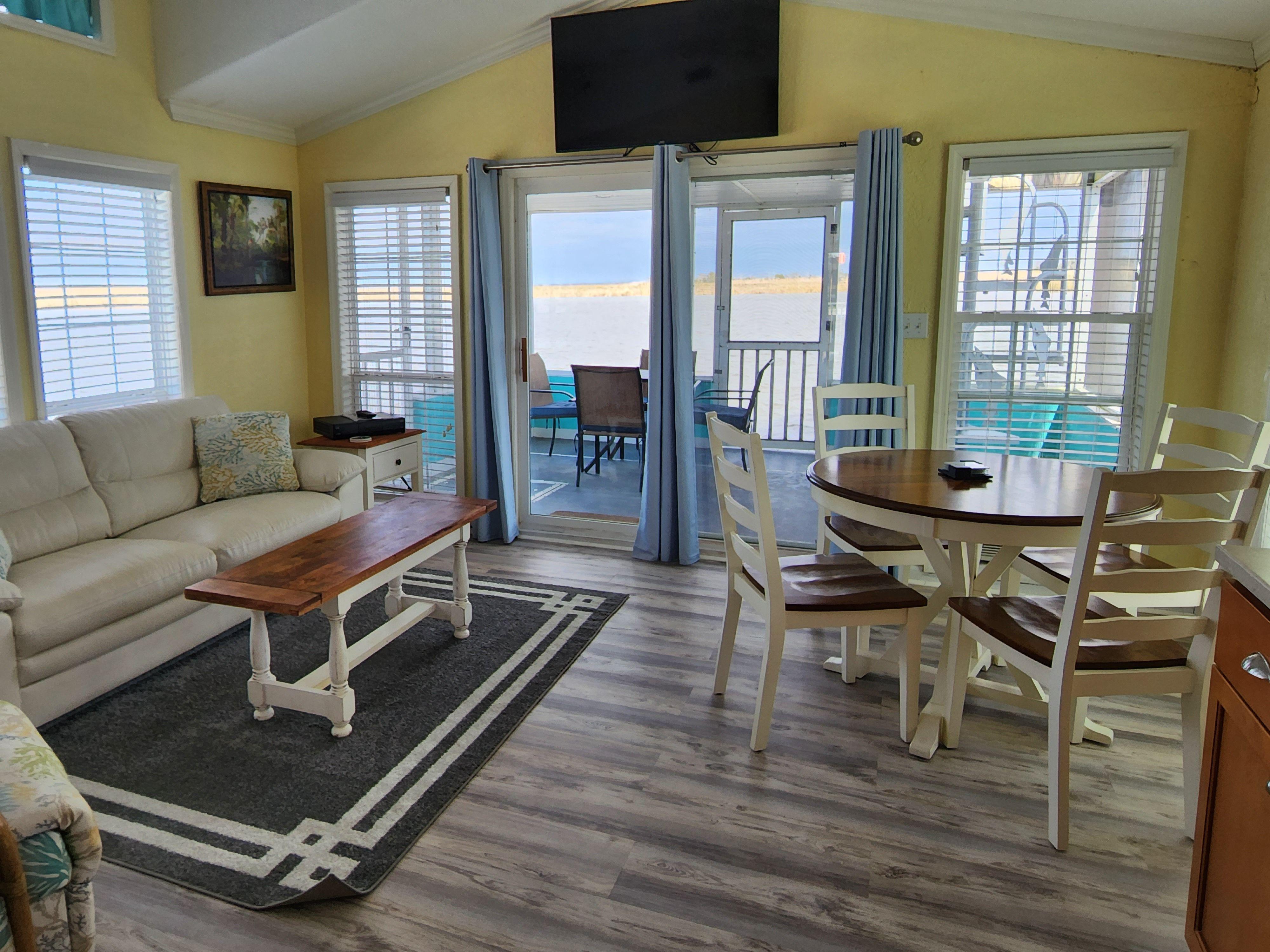 Florida Houseboat Rentals by floridahouseboatrentals Issuu