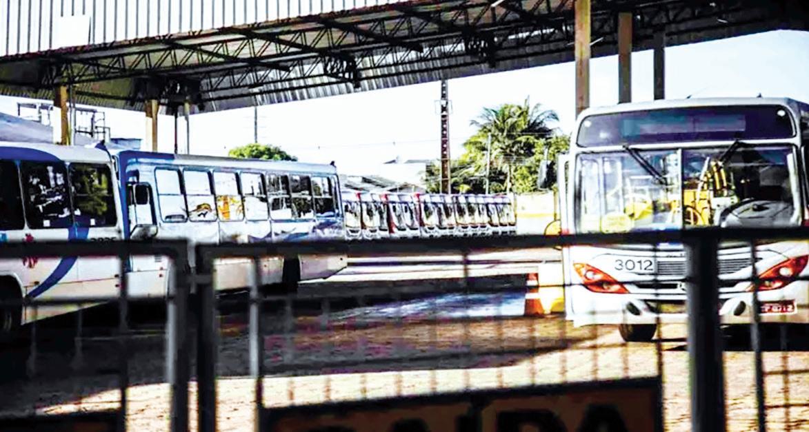 Ônibus a R$ 4,65: sucateamento, greve e serviço criticado marcam o reajuste da tarifa no município