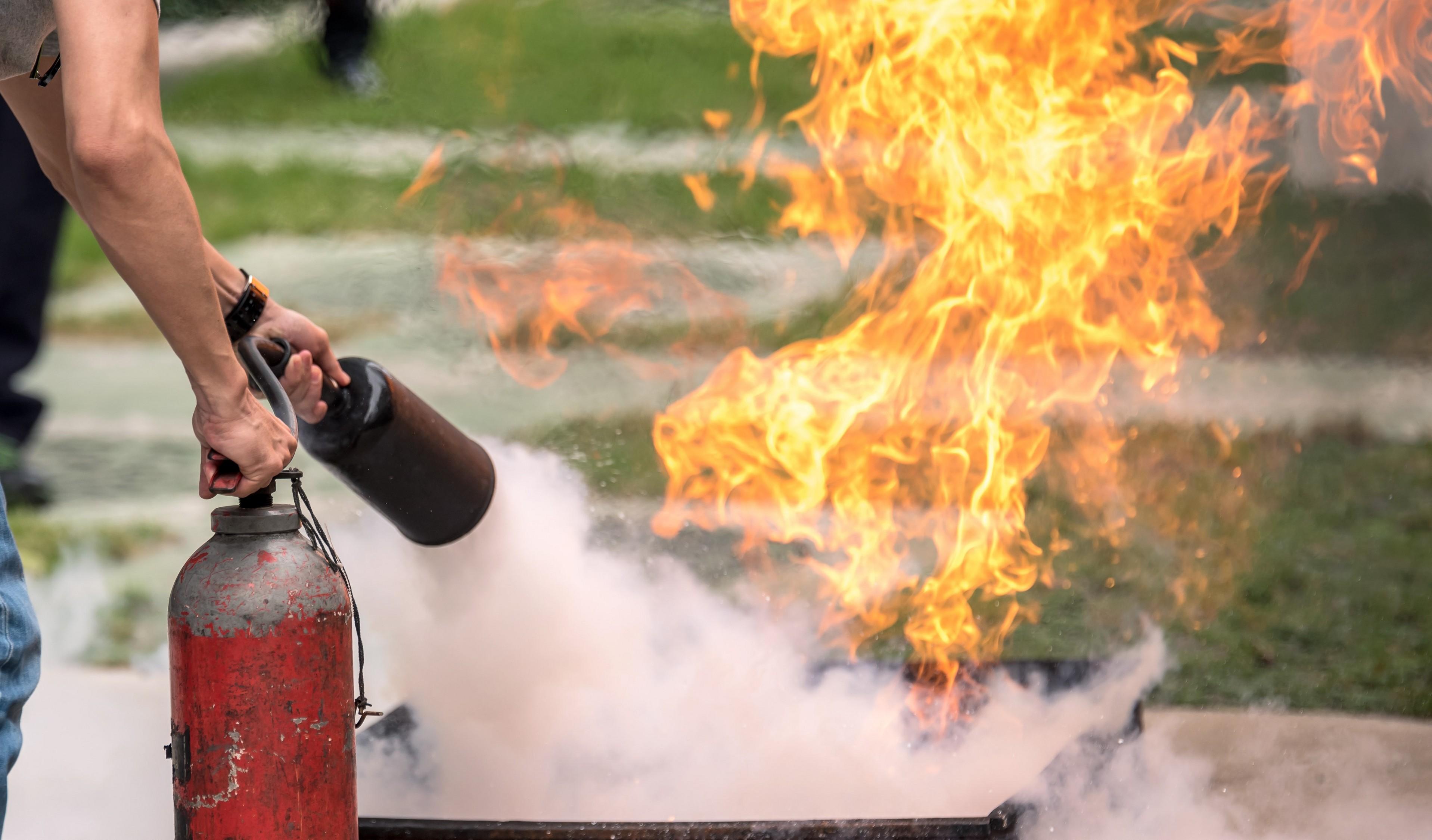 What is UL listing, and why is it important for firefighting foam