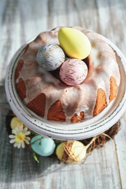 Cover for EASTER BAKES .