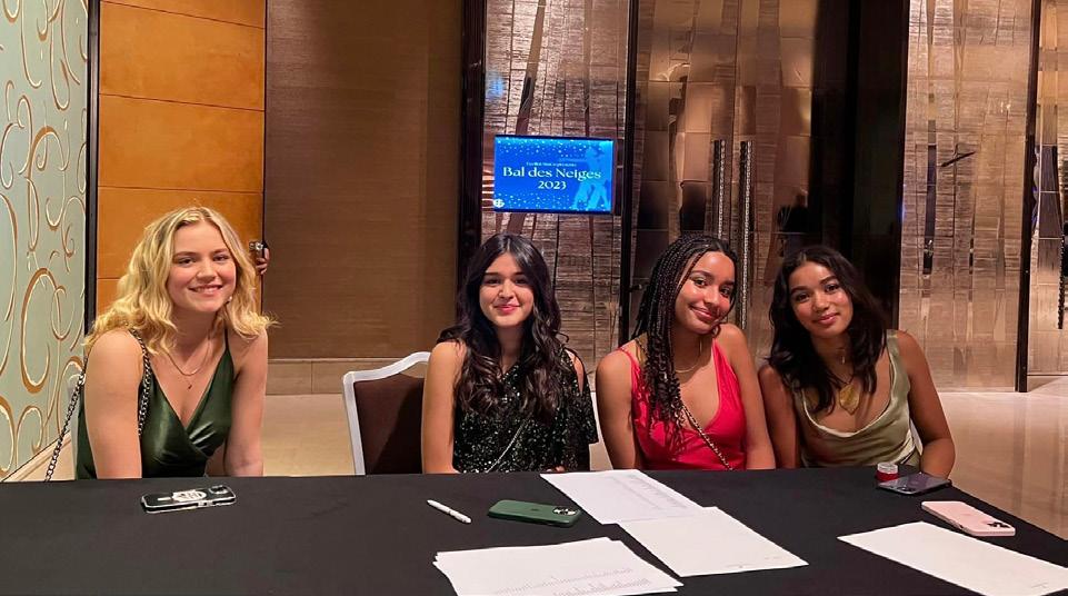 Cover for LE BAL DES NEIGES