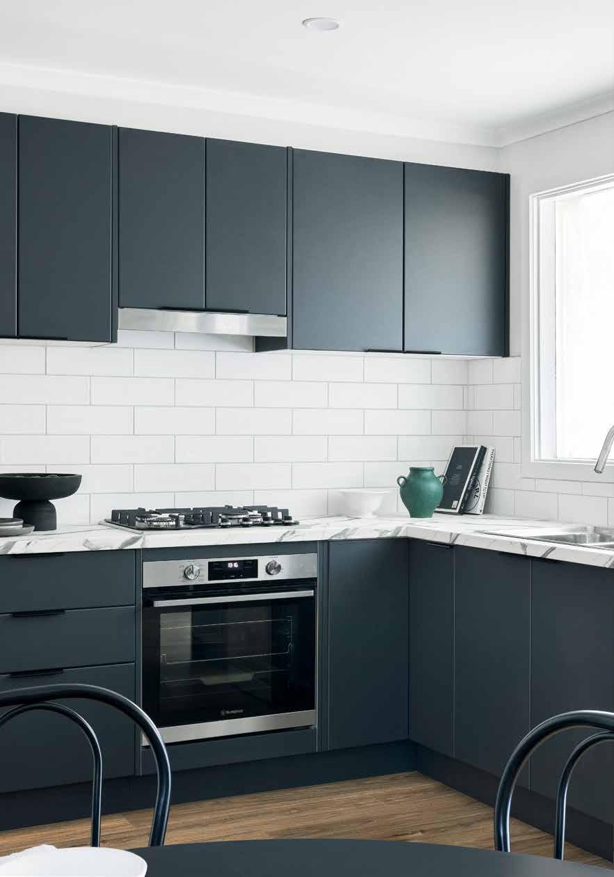 White Kitchen With Black Kickboards Reduced Prices www