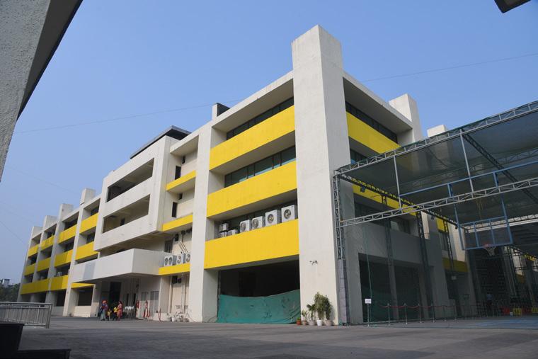 Universal Asmita High School, Mira Road Brochure 202425 by Universal