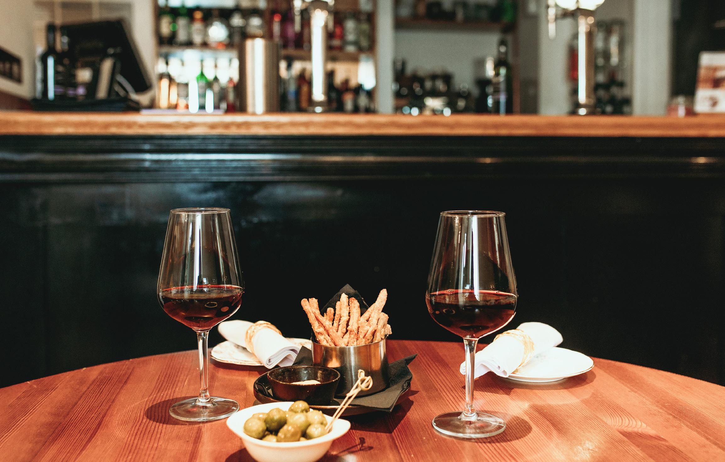 Cover for New 4-star rating for Fishguard hotel and restaurant The Abergwaun