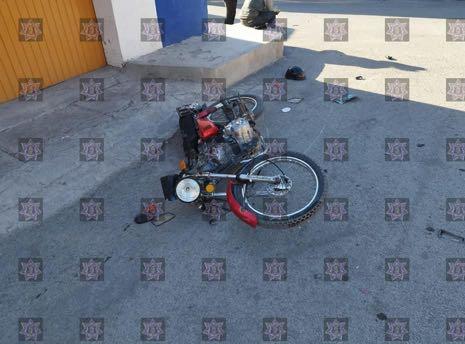 OTRO CHOQUE DE MOTOCICLETA Y CAMIONETA