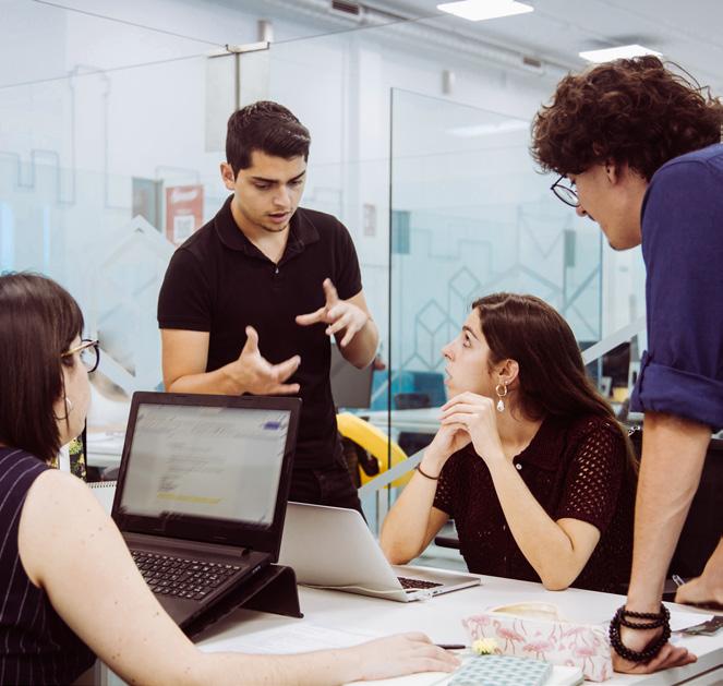 Cover for Ideas que mueven, acciones que transforman