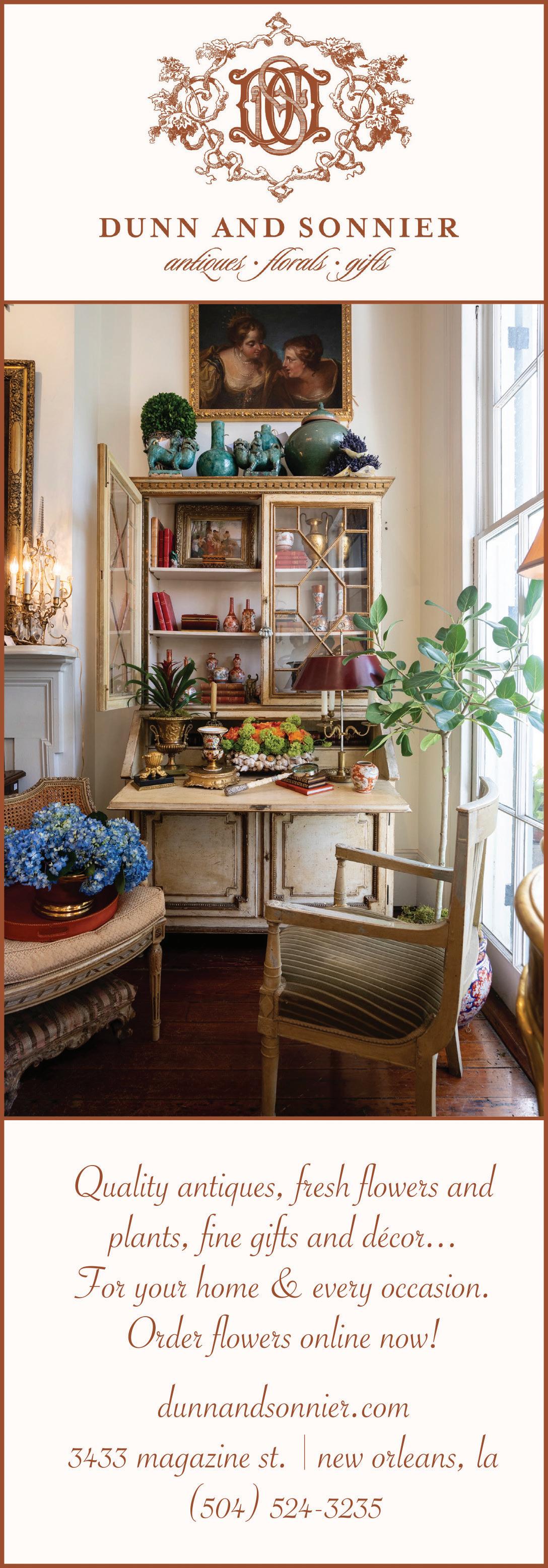 Time to Shine: A Holiday Home Tour - Flower Magazine