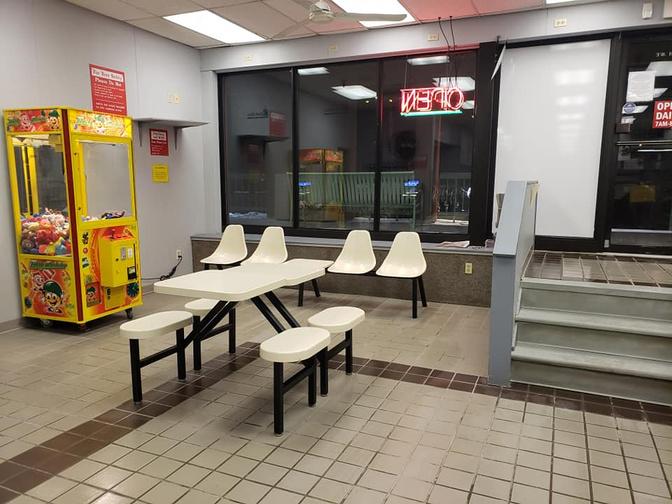 How to find the nearest laundromat in your area? by Hill Side Laundry