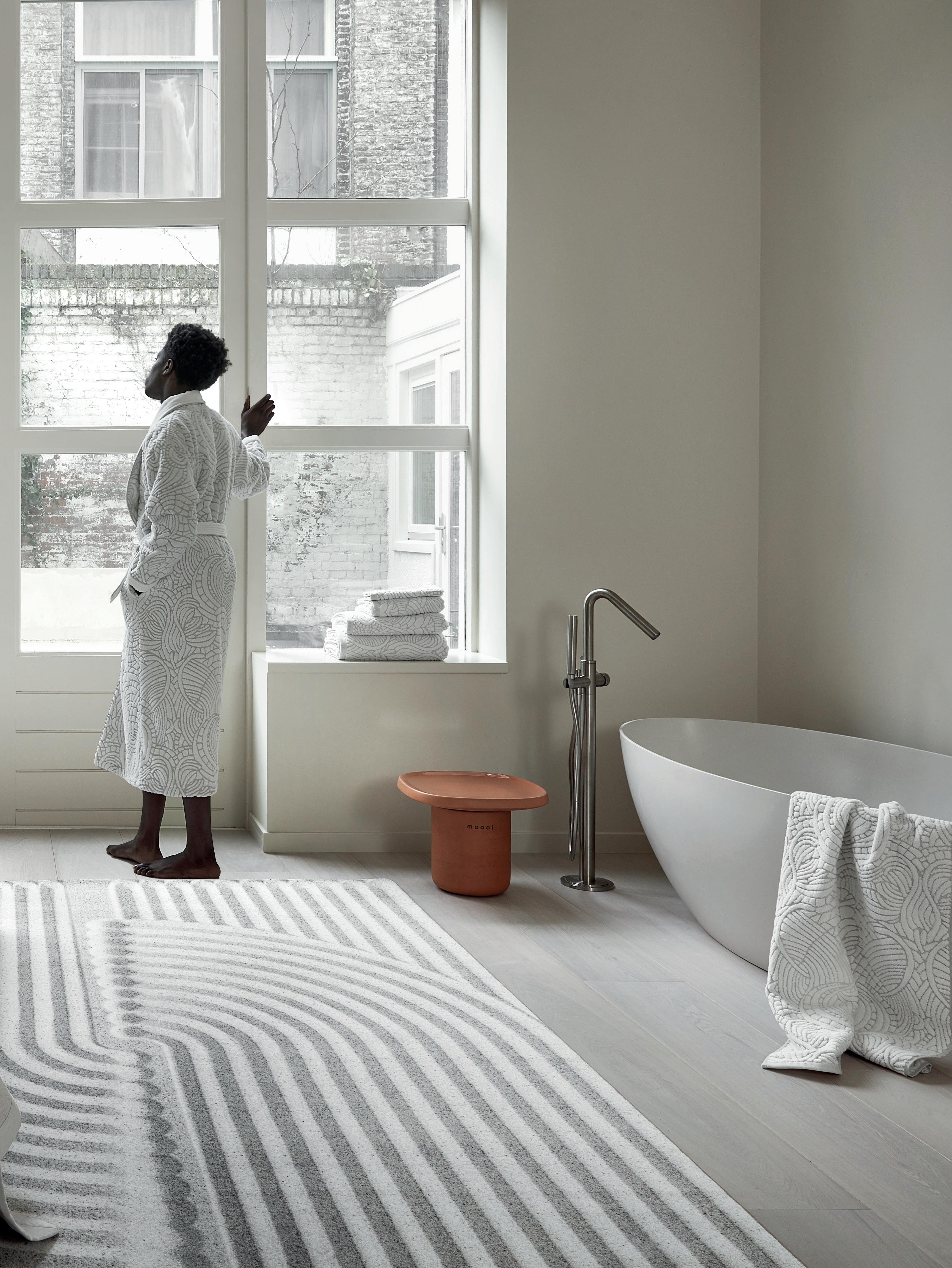 Dodo Pavone Raven BathTowel MOOOI