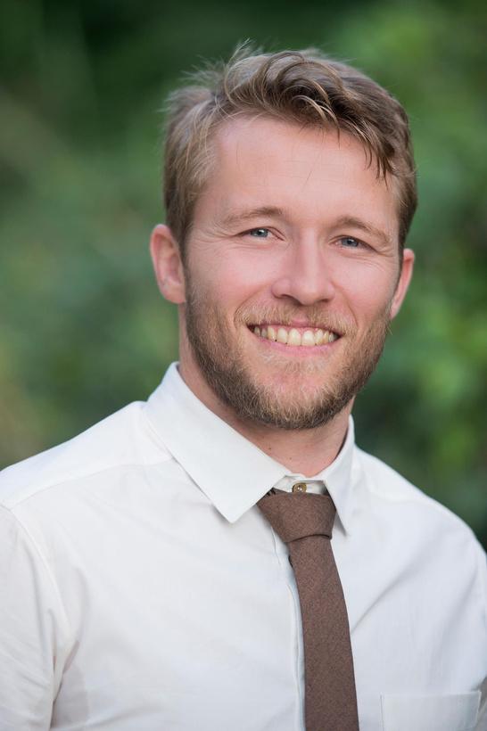 EXCLUSIVE INTERVIEW DR. JUSTIN HENRY Issuu