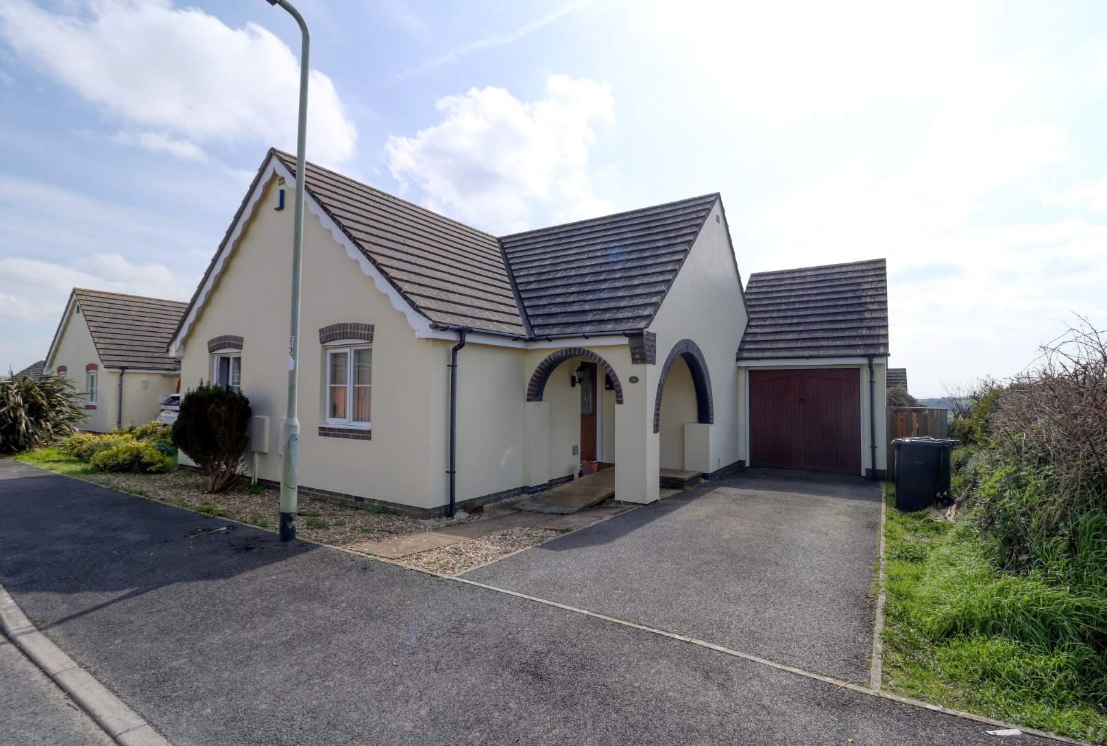 bers Estate Agents Weekly Property Guide by bers1924