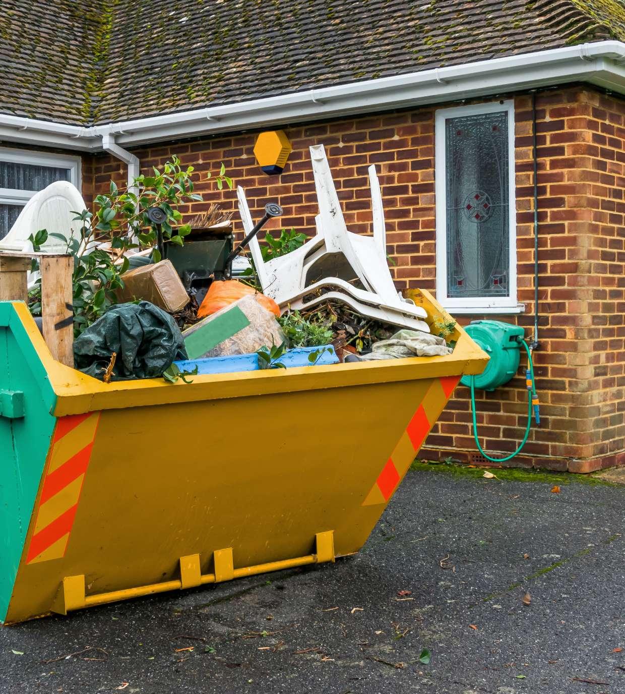 Get The Best Mini Skips Milton Keynes From Steves by Steves Mini Skip
