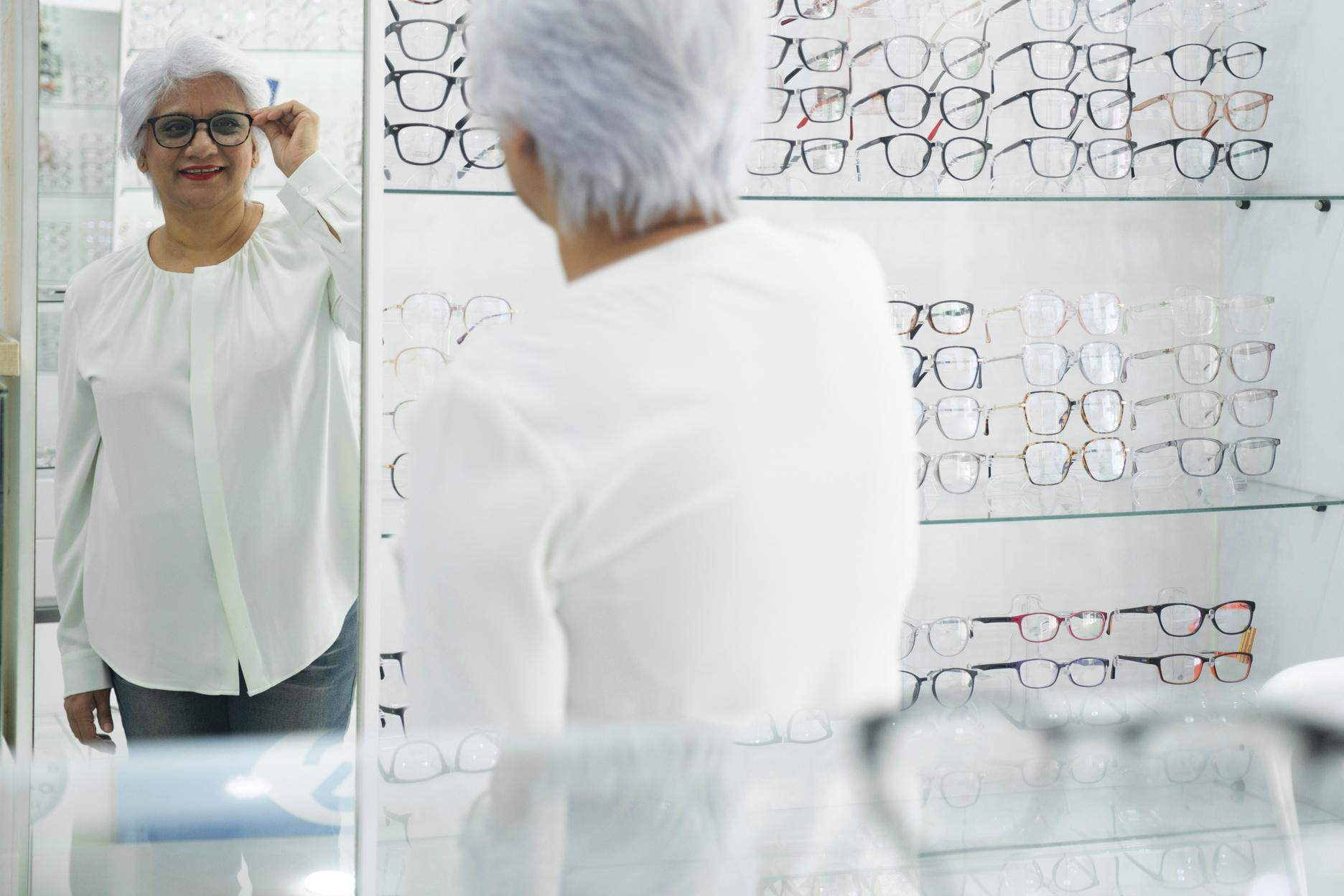 How To Choose The Best Eyeglass Frames Brand For You by Meadowvale