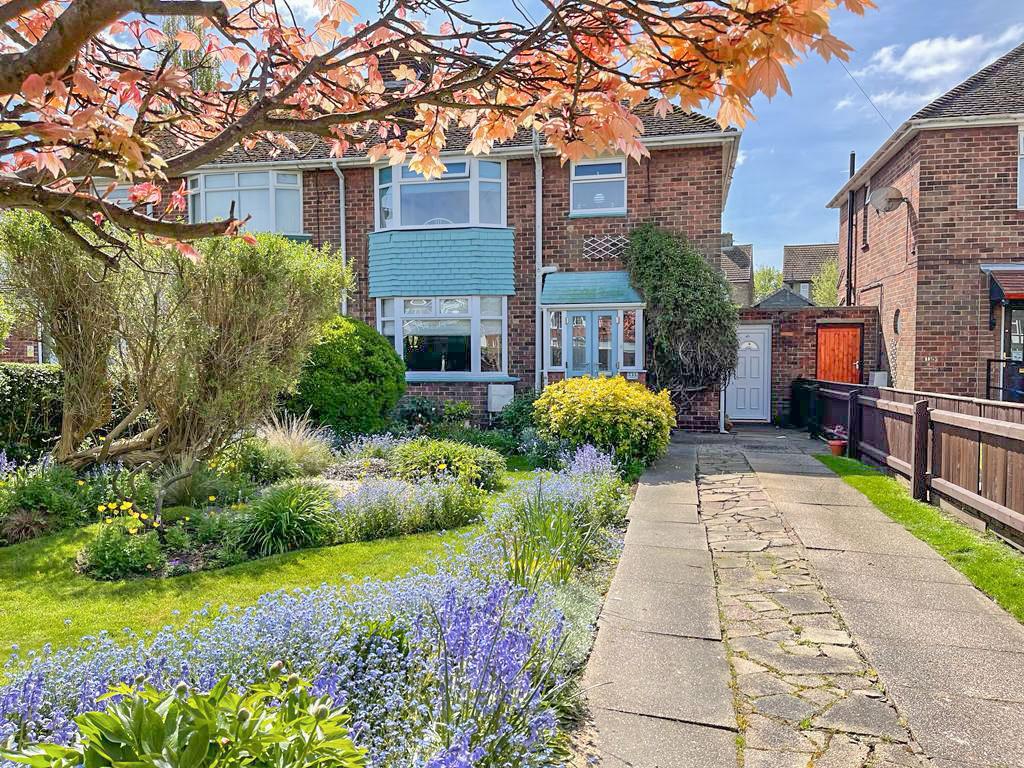 Laceby Road by Fine & Country / DDM Residential Issuu